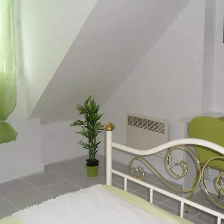 Le Pont De Fragne 2* Verneix